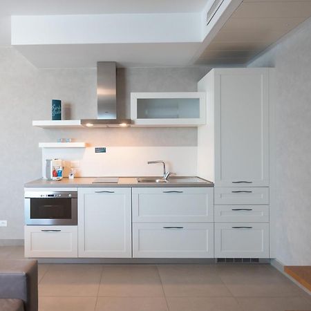 Mosella Suite Hotel Sottomarina Esterno foto