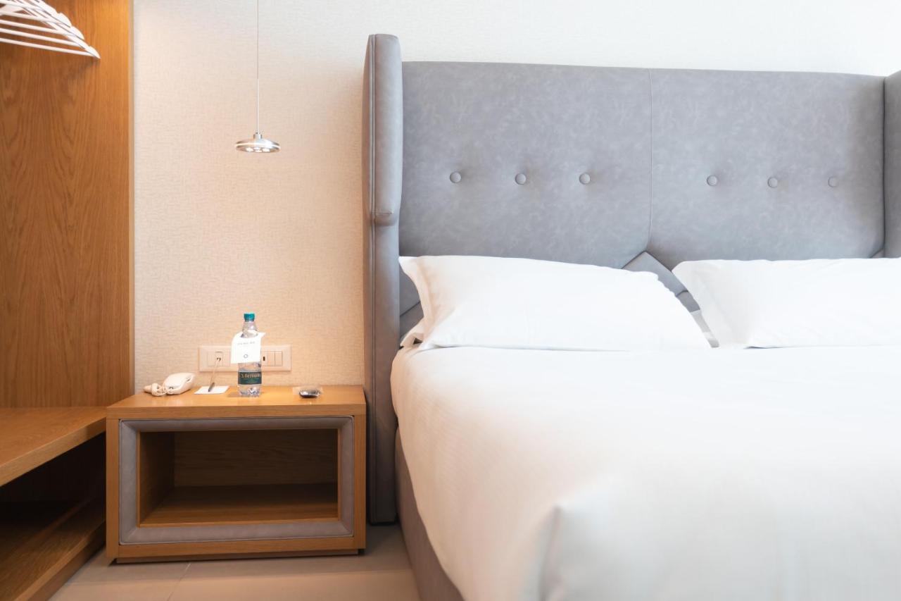 Mosella Suite Hotel Sottomarina Esterno foto