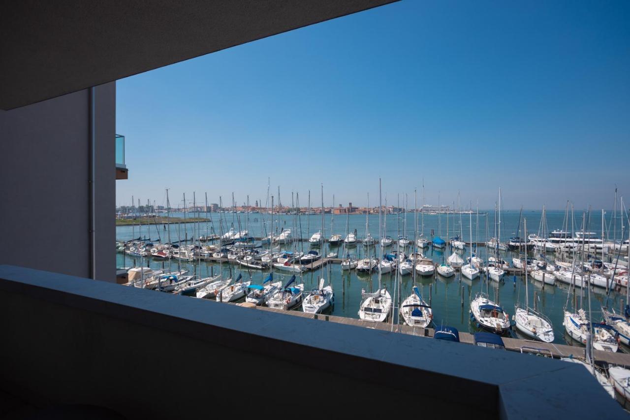 Mosella Suite Hotel Sottomarina Esterno foto