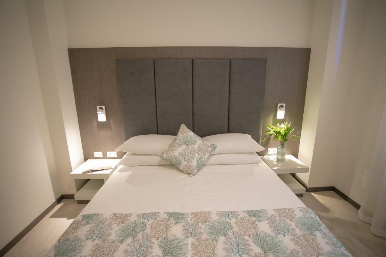 Mosella Suite Hotel Sottomarina Esterno foto